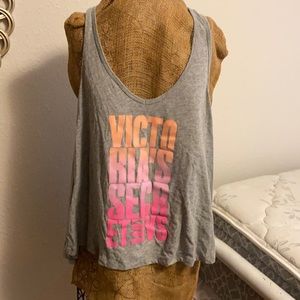 VS Racerback Flowy Tank